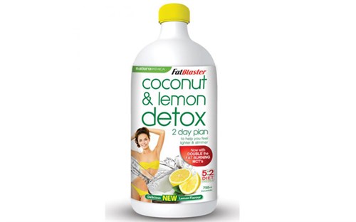 Detox bằng nước dừa và chanh - Coconut & Lemon Detox Fatblaster 750ml của Úc 