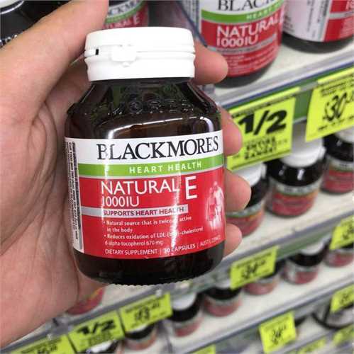Viên uống Blackmores Natural Vitamin E 1000IU hộp 30 viên của Úc