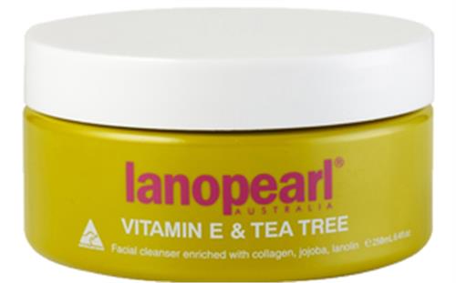 Sữa rửa mặt tinh chất trà xanh Vitamin E & Tea Tree - Lanopearl hộp 250ml của Úc
