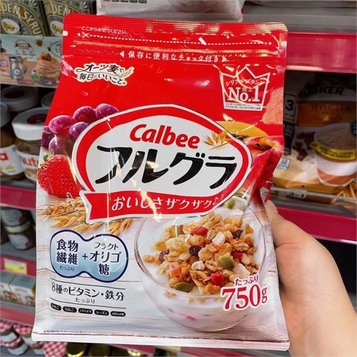 Ngũ cốc sấy khô Calbee gói 750g của Nhật Bản