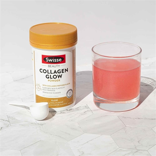 Collagen dạng bột Swisse Beauty Collagen Glow Powder 120g của Úc vị Strawberry